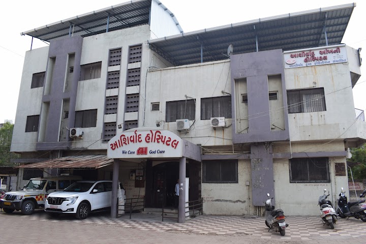 Dr. Dr Chintan S Chauhan Md Internal Medicine Physician Diabetologist Clinical Cardiologist