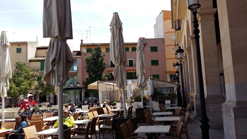 Cafe Ciutat 1900 — Ambiente