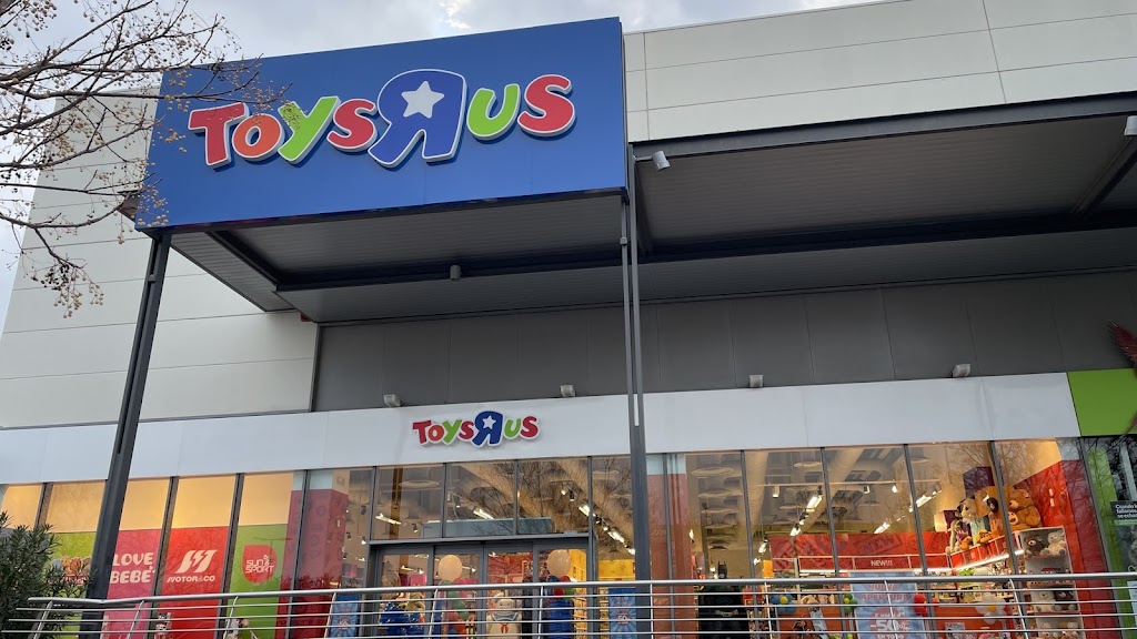 Toys"R"Us