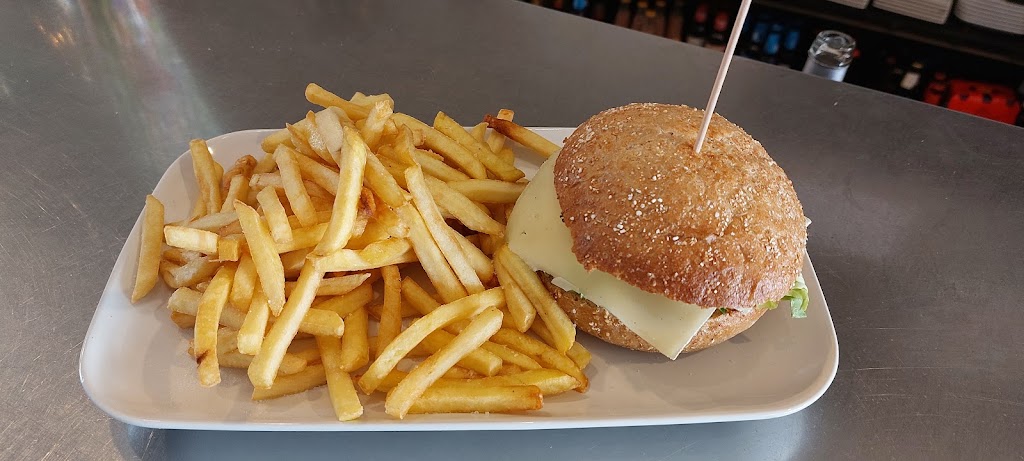 La Maritima — Comida y bebida