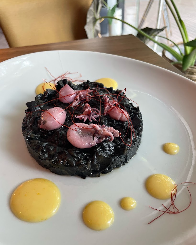 La Famiglia Sabadell — Comida y bebida