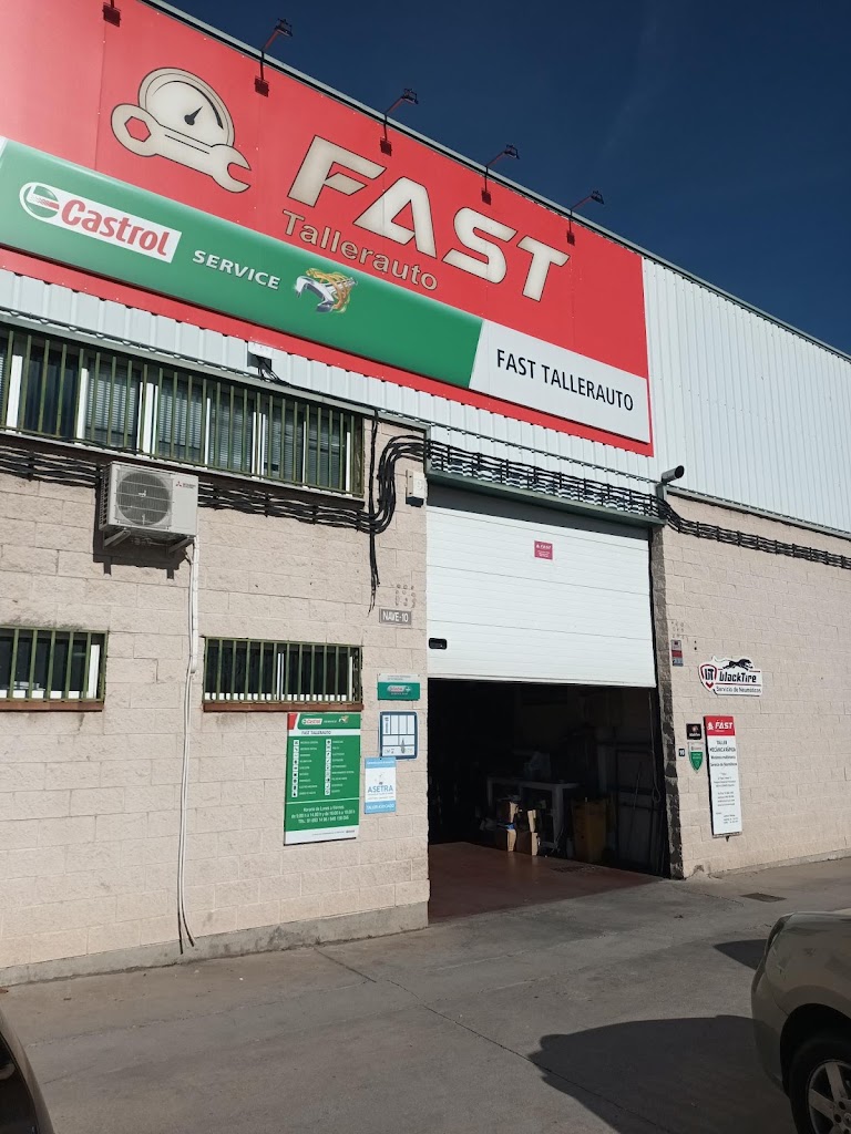 Castrol Service Fast Tallerauto — Exterior
