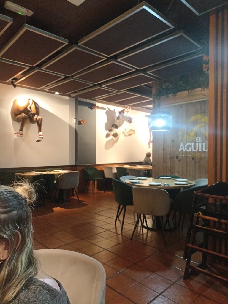 Restaurante BDP Smash Coslada — Ambiente