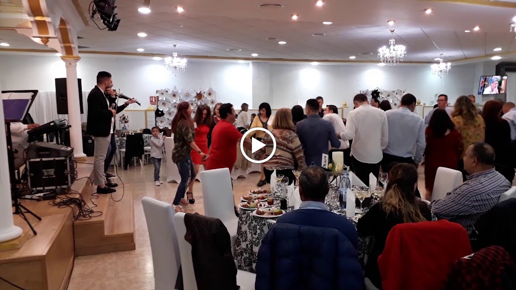 Restaurante Rumano Casa Blanca — Ambiente