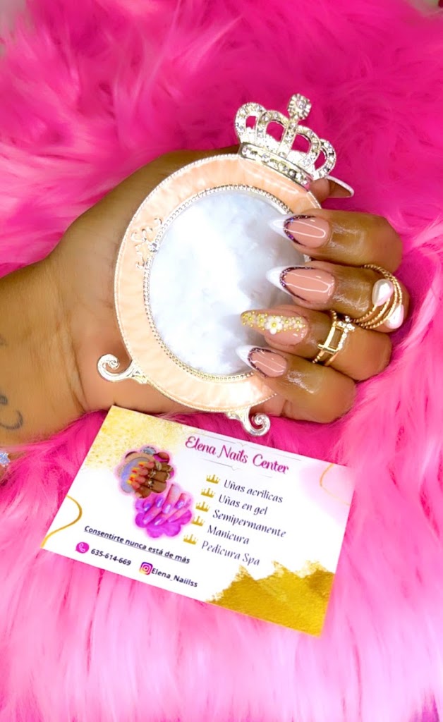 Elena naiilss y lashes — Manicura
