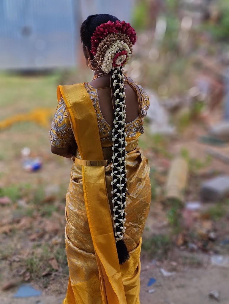 Lovely Herbal Beauty Parlour