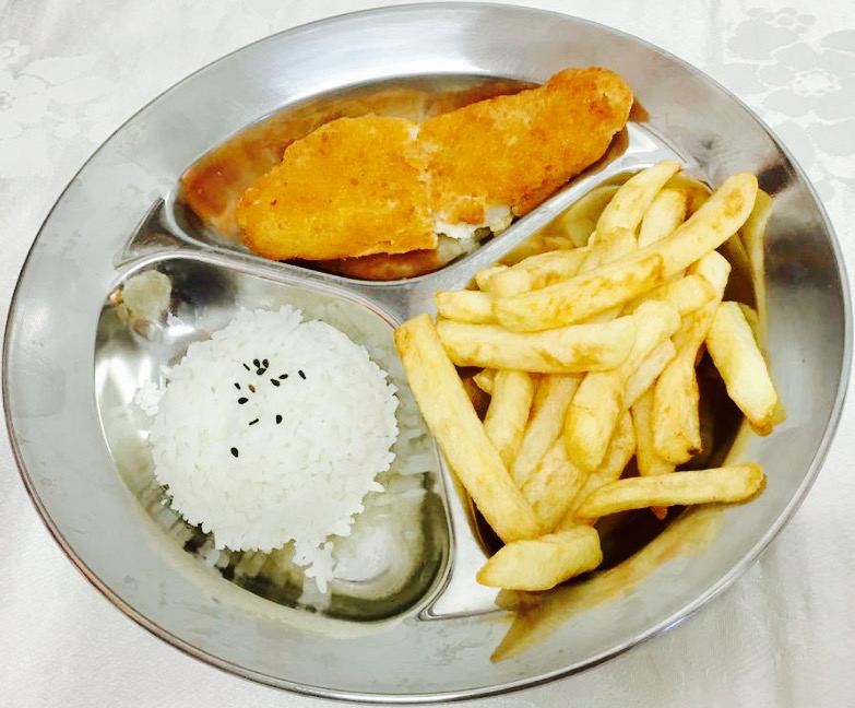 Restaurante Palillos De Oro (since 1988) — Comida y bebida