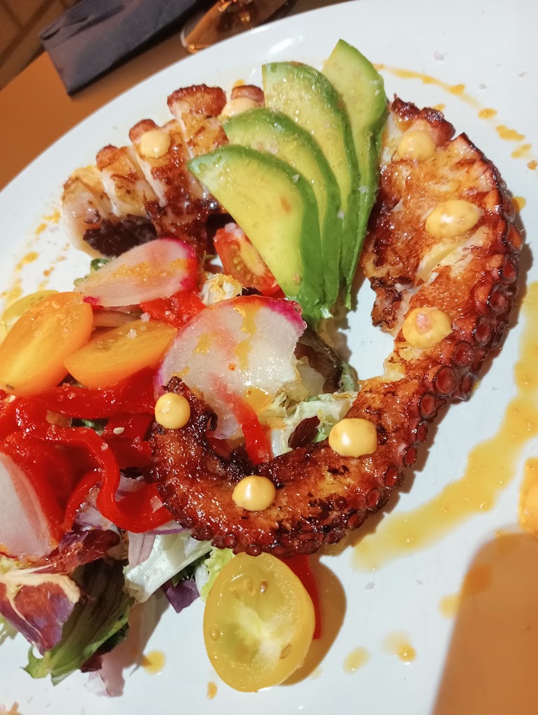 La Tratanta — Comida y bebida