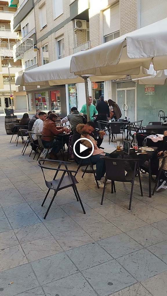Bar Cerveceria Que Giro...? — Ambiente