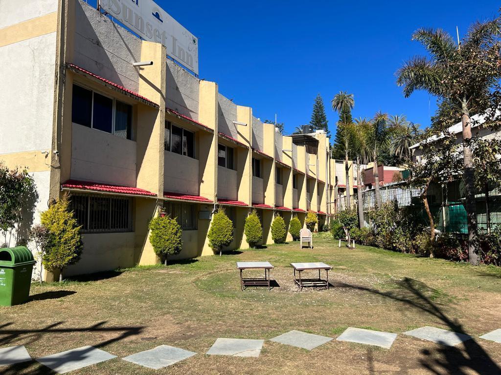 Hotel Sunset Inn