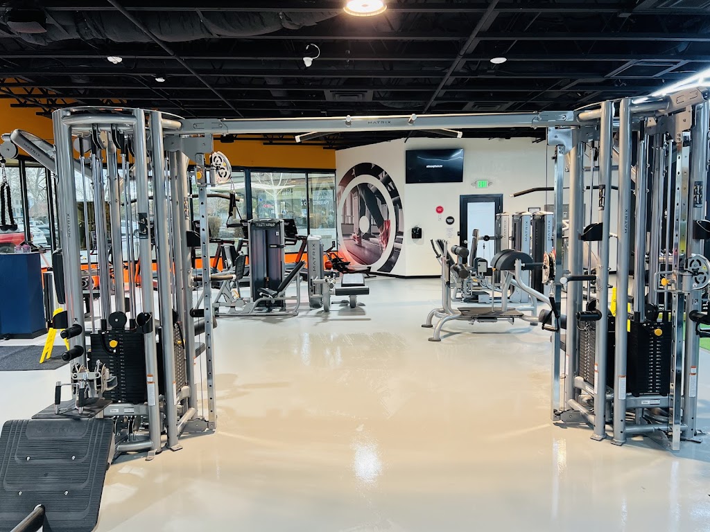  Iron 24 Fitness + Recovery