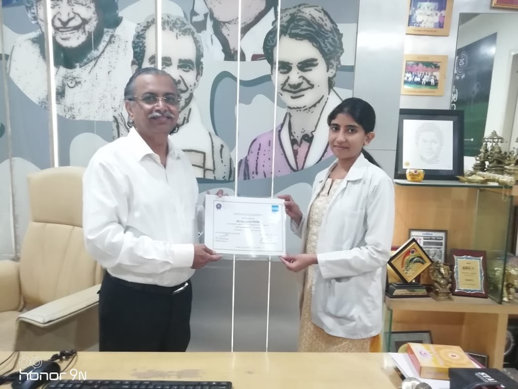 Dr Rachana Tiwari Best Eye Specialist Clinic In Pimpri Chinchwad Eye Clinic Cataract Surgeon In Pune
