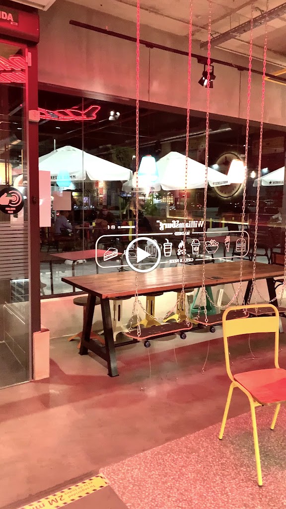 Williamsburg Grill and Beer - RIVAS — Ambiente