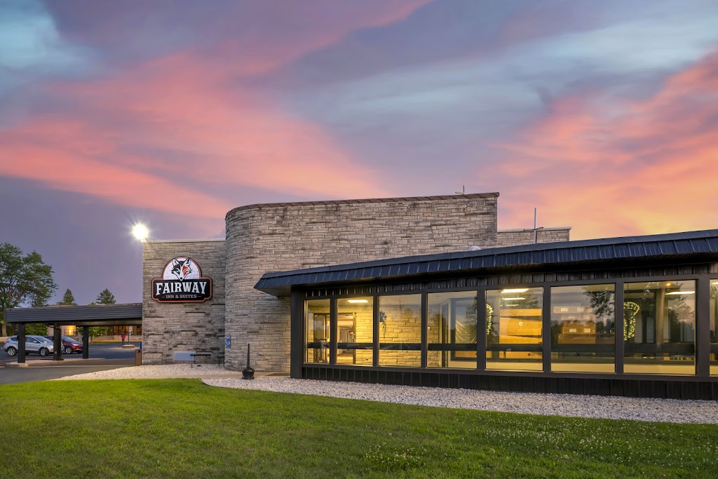  Fairway Inn & Suites
