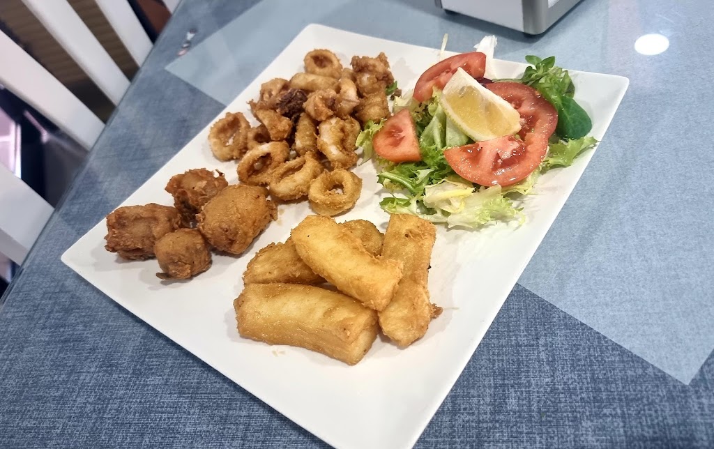 Black and White — Comida y bebida