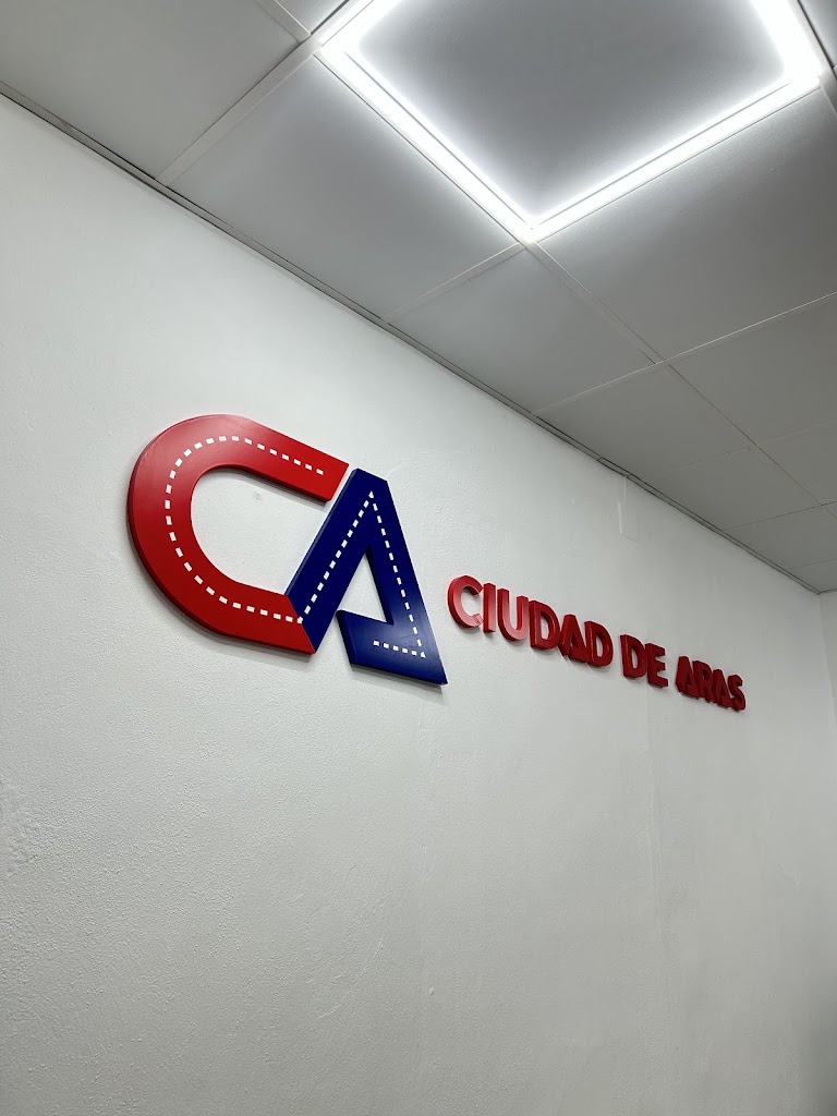 Autoescuela en Lucena Ciudad De Aras — Del propietario