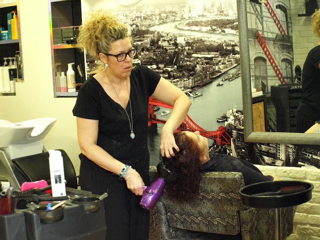 Peluqueria Amparo — Peinado