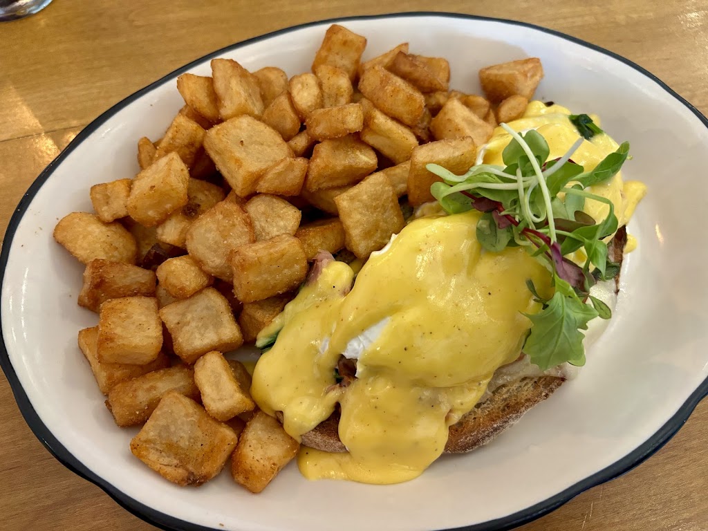 Eggs Benedict