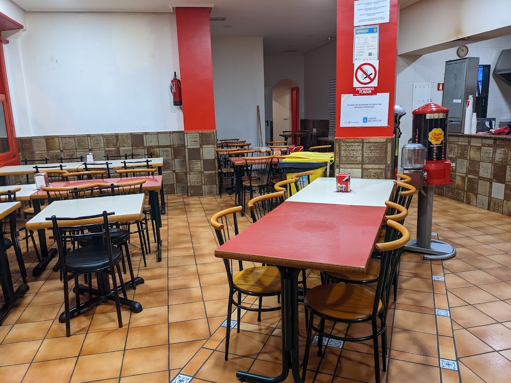 CACHO PIZZA — Ambiente