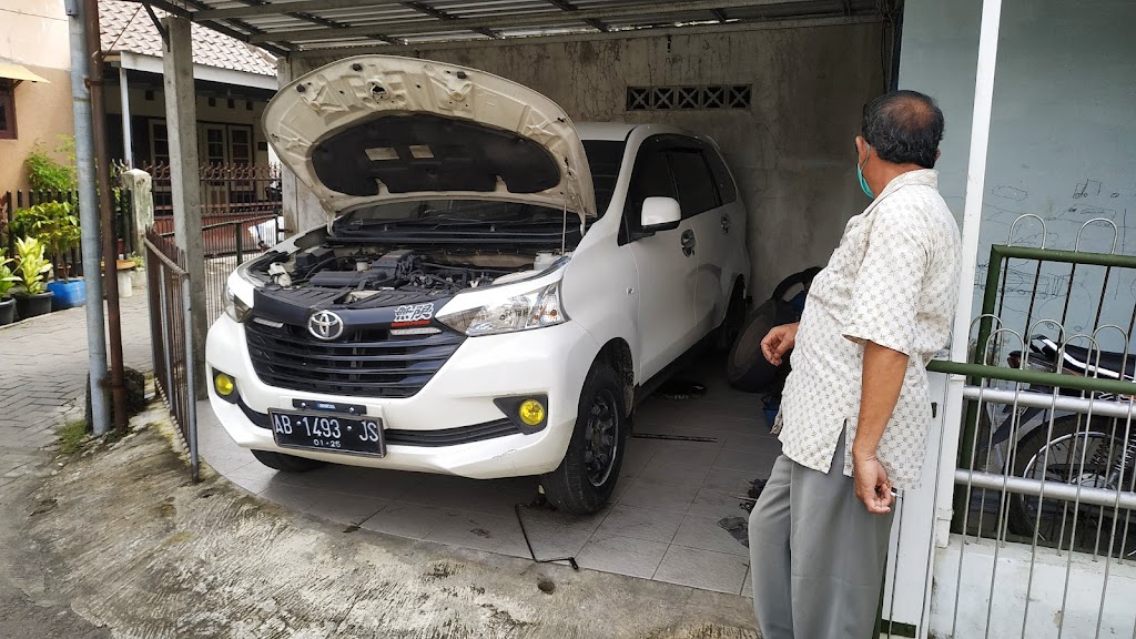 Bengkel Mobil