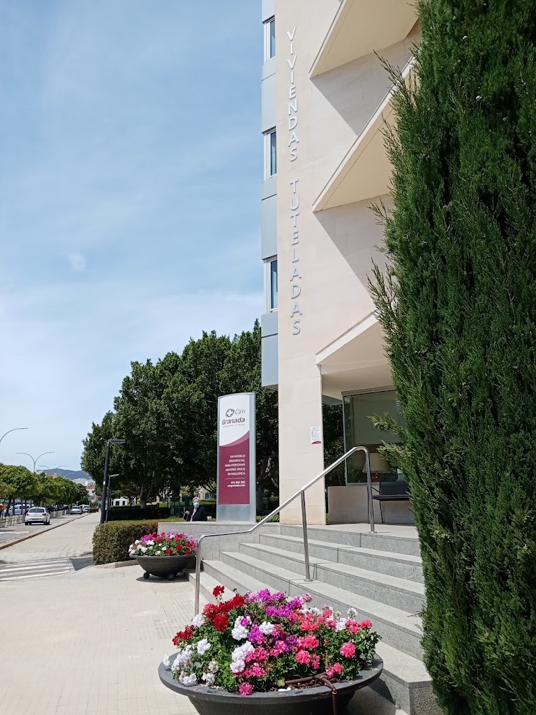 Viviendas Tuteladas Ca'n Granada - Residencia — Exterior