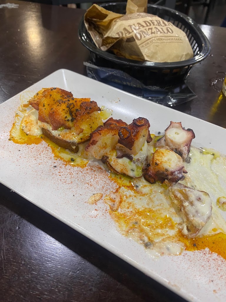 K'aproveche Bar de Tapas — pulpo