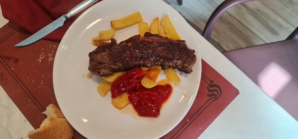 Cafeteria El Via de ABEJERAS — Comida y bebida