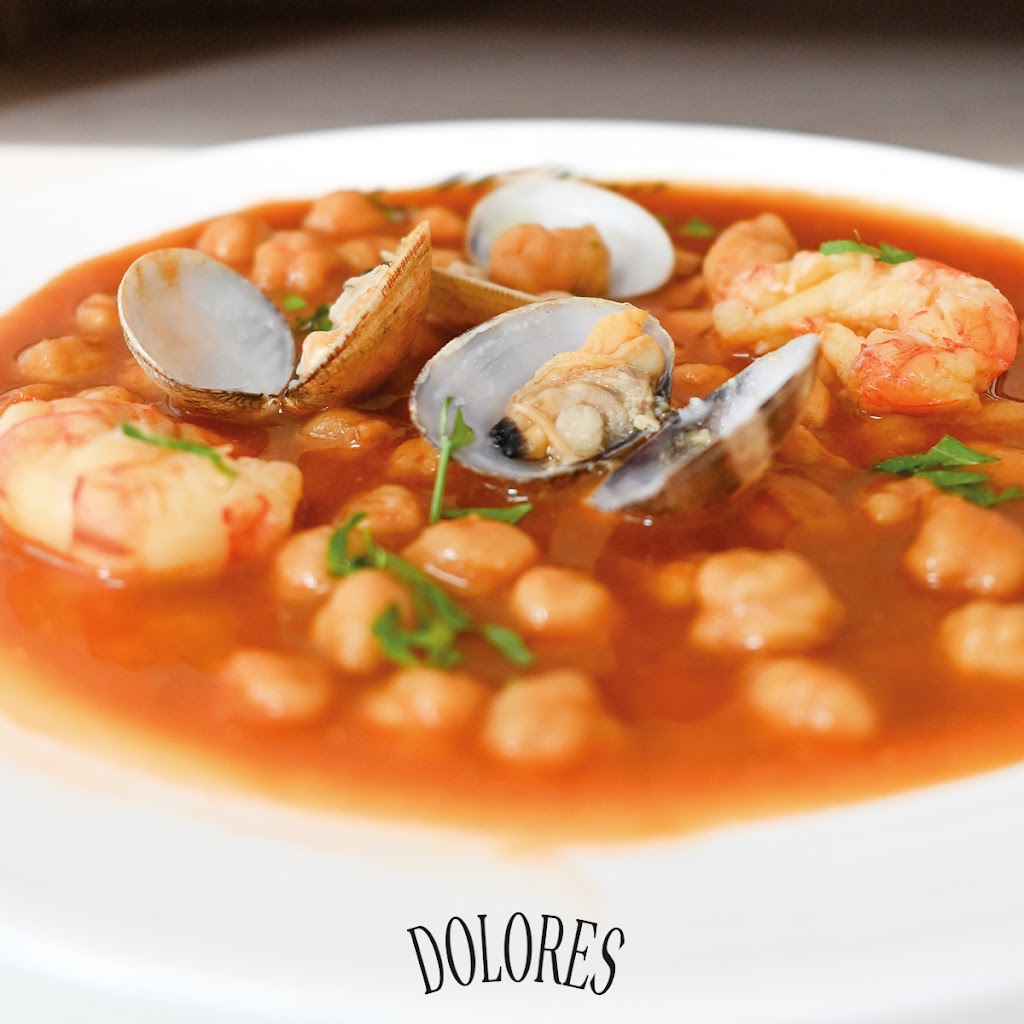 Dolores, Casa de comidas