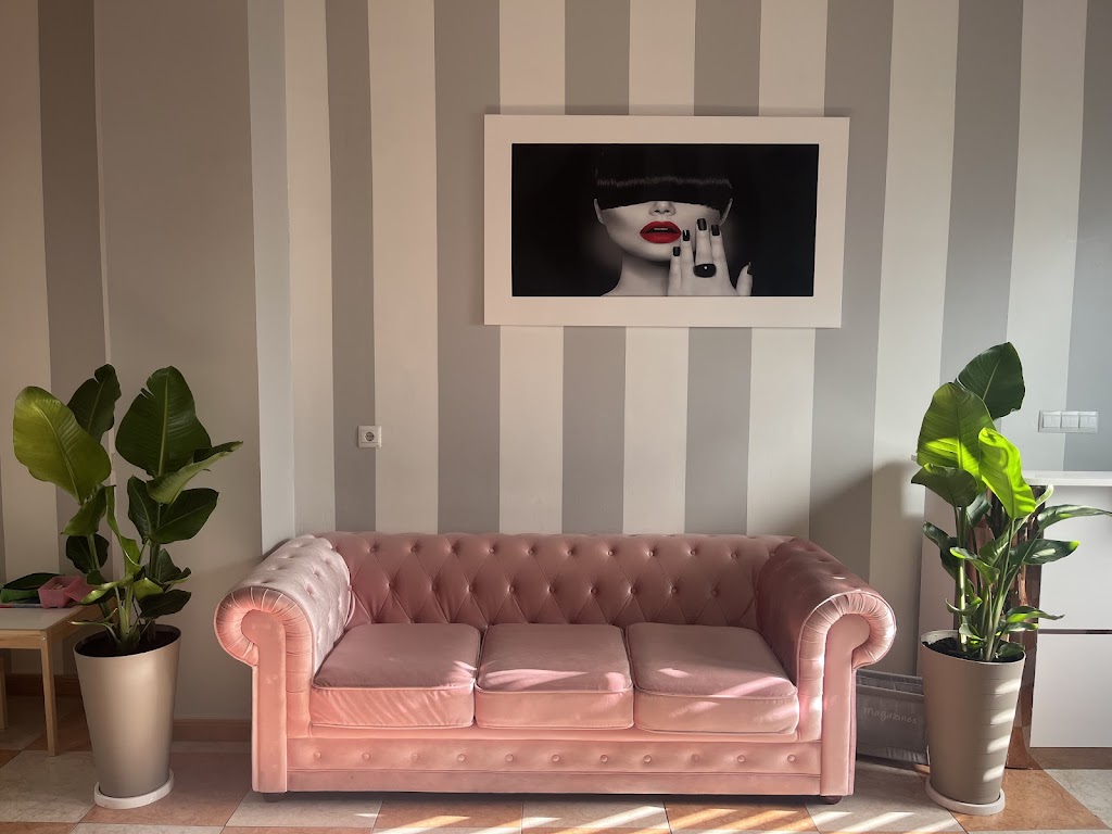 Salon de unas Chari zarcos