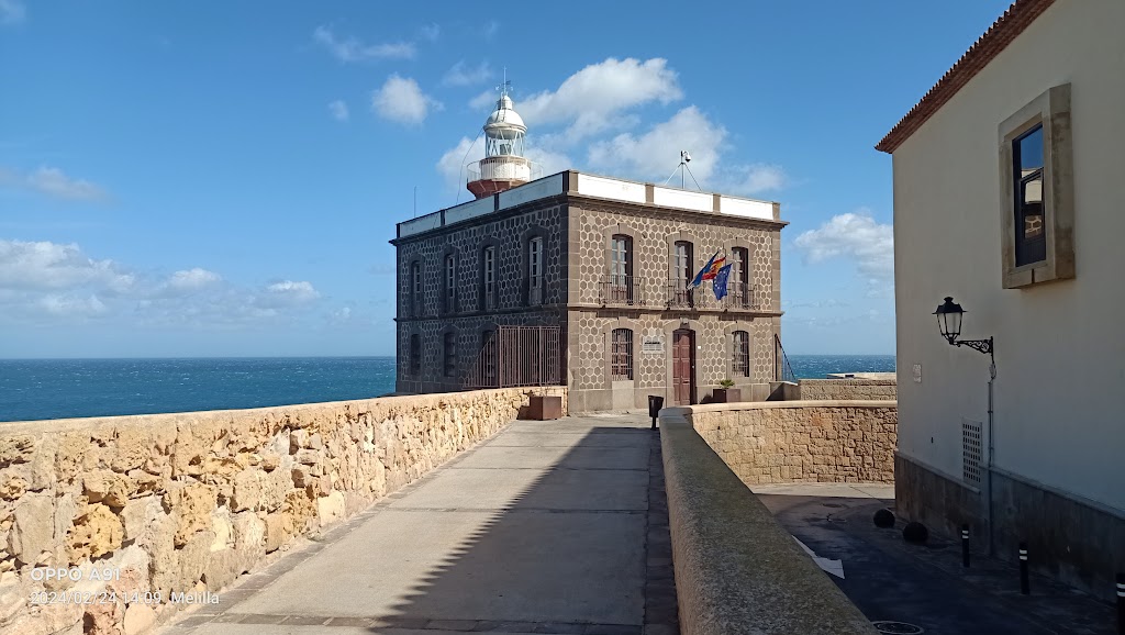 Faro de Melilla la Vieja