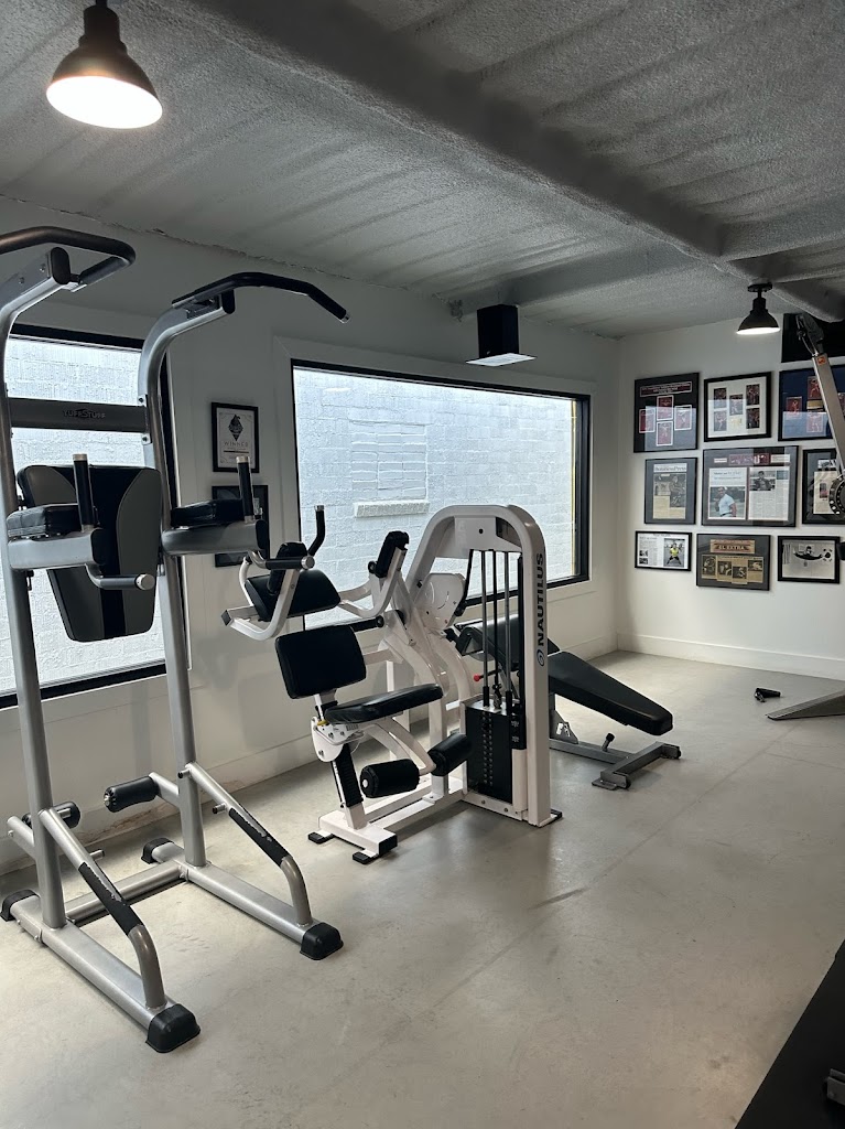  Abundio's Fit Society