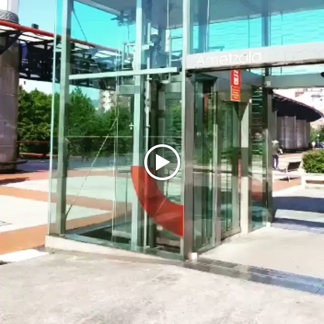 Tania Lorenzo Centro de Estetica Avanzada — Videos