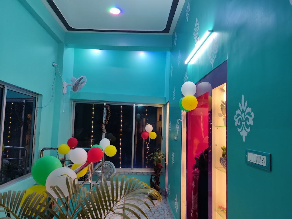 A Royal Beauty Salon