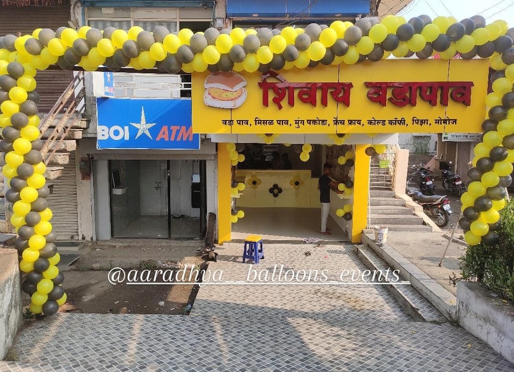 Shivay Vadapav Center Top Snacks Spot