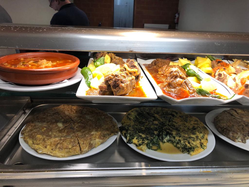 Els Menjars Pucol — Comida y bebida