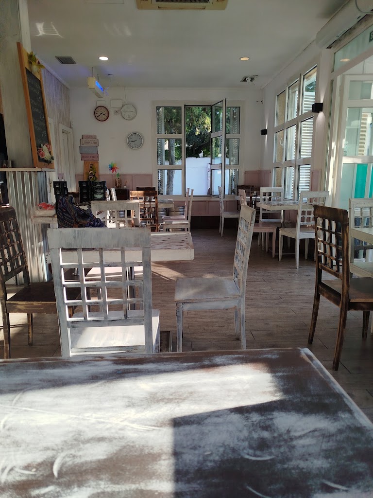 Cafeteria La Maitena — Ambiente