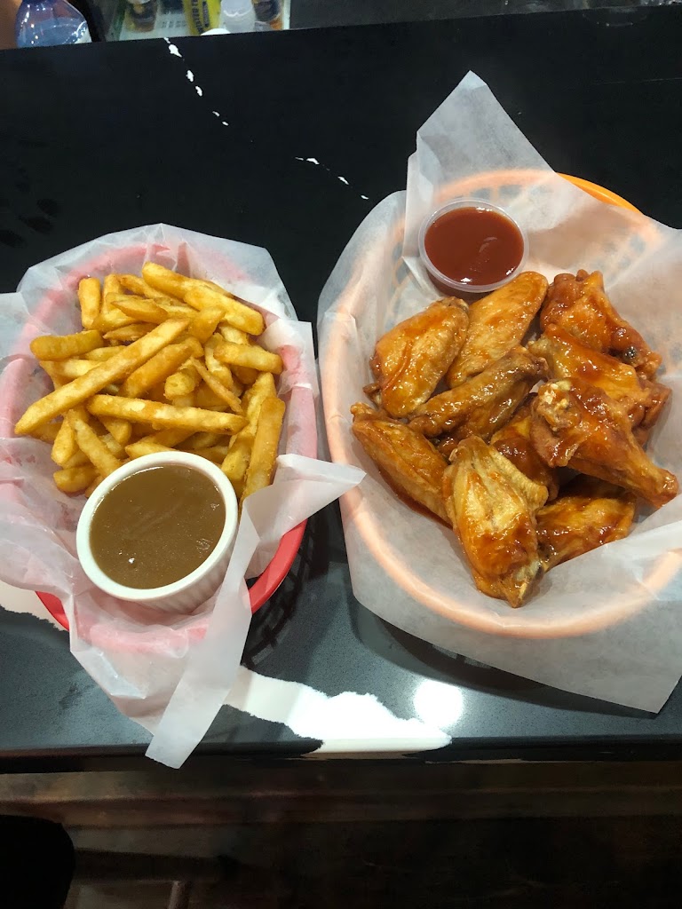 Down Omer Bar & Grill in Oshawa