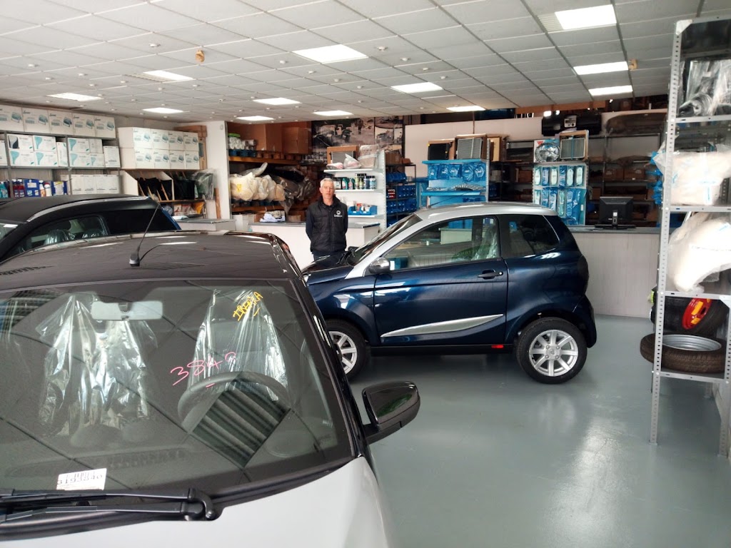 Automaster's — Interior