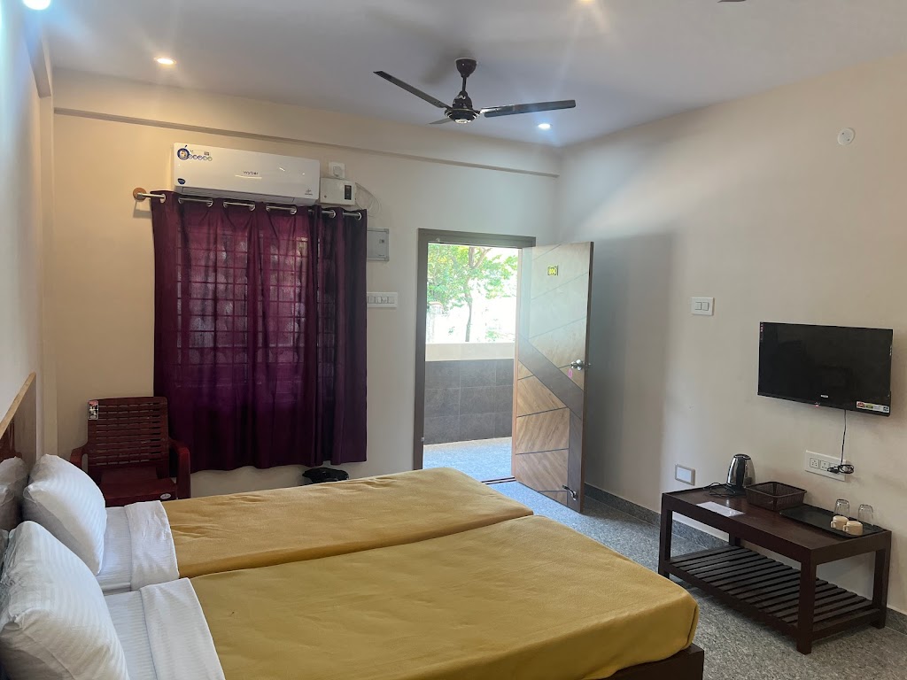 Rt Service Apartment Hotel