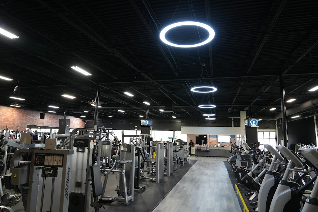  Gold's Gym Lake Norman