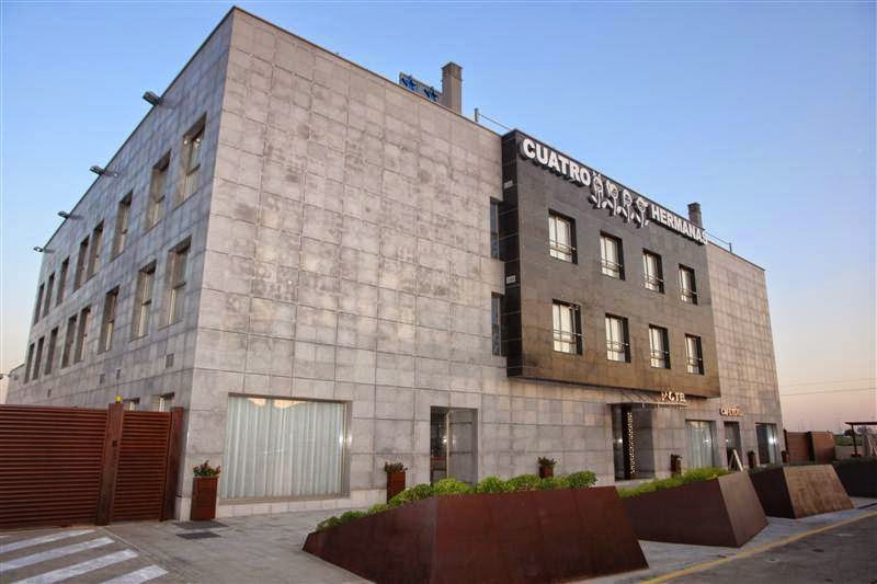 Hotel Cuatro Hermanas