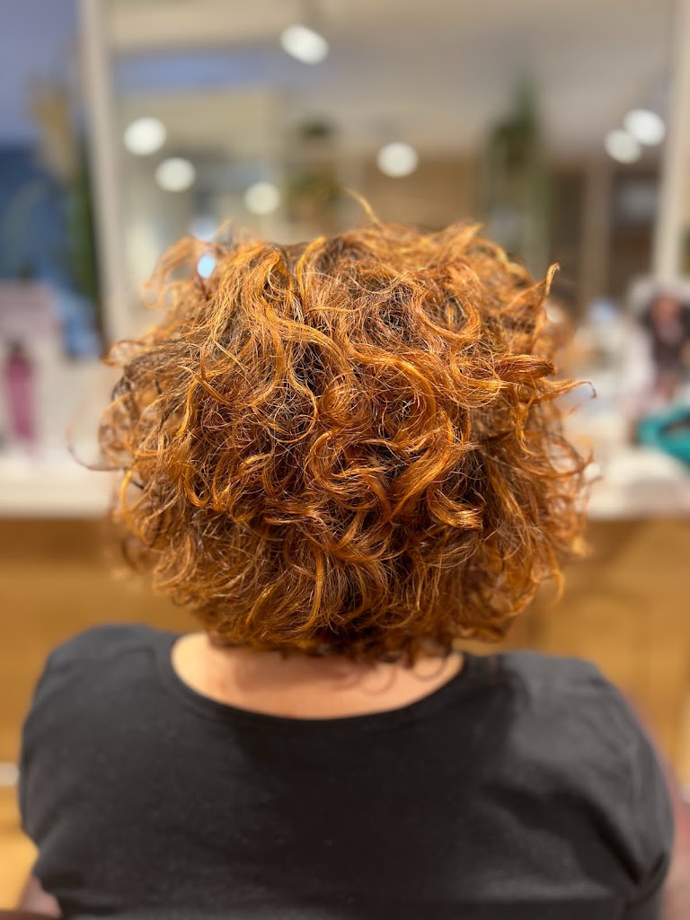 Germanes Baila Peluqueria y estetica