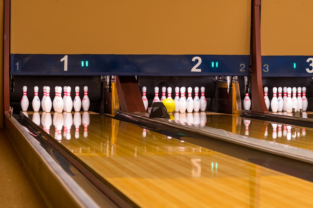  Thunderbird Lanes, Restaurant, Bar & Banquet Facility