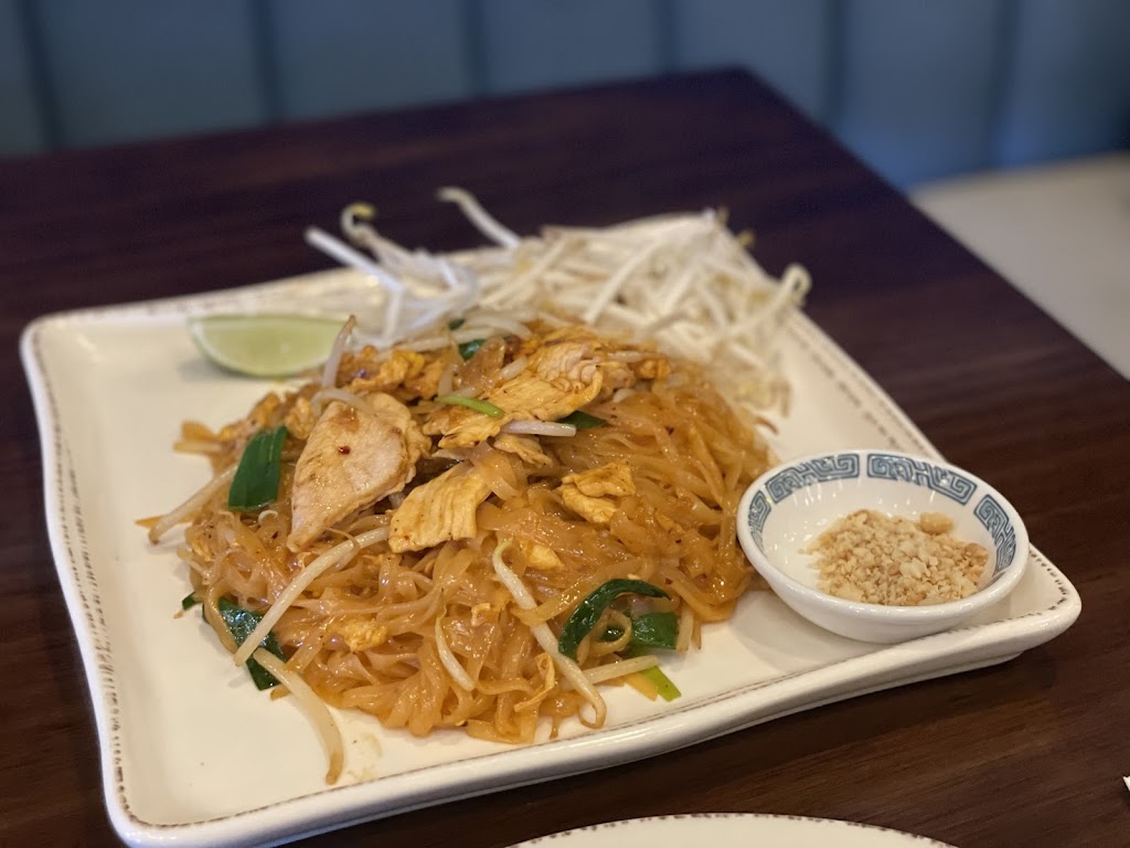 Weera Thai - Town square