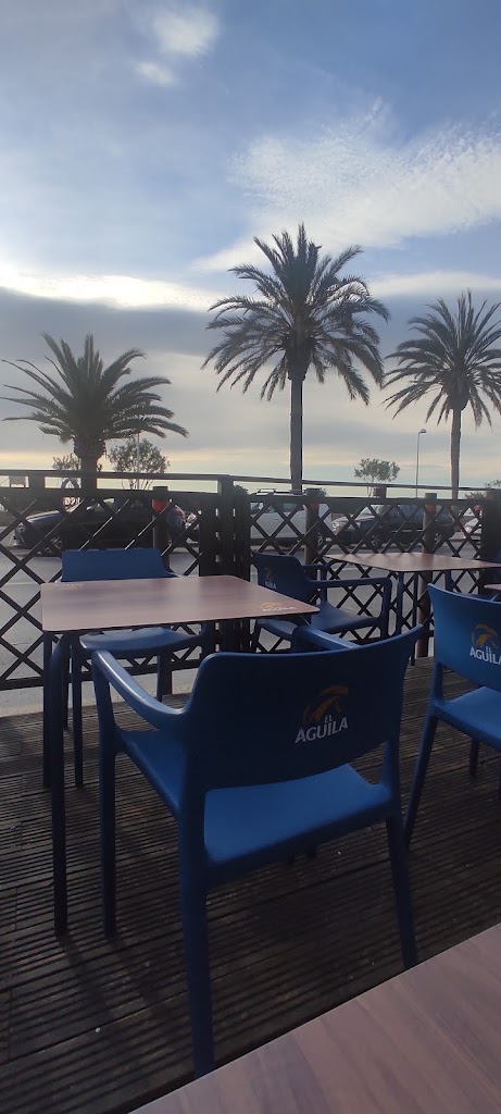 Pin&Pon Coffee&Lunch