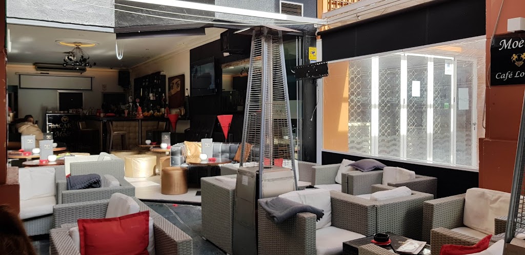 Bar Moet's lounge Sl