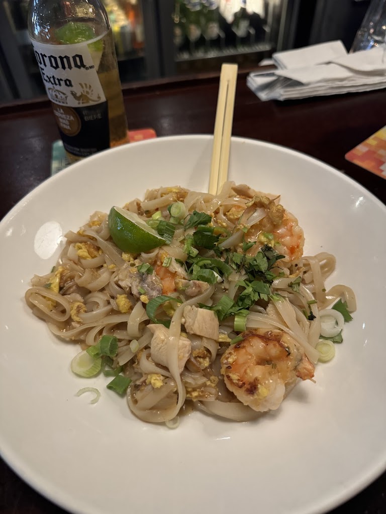 Pad thai