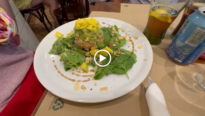 Bar Es Cafeto — Videos