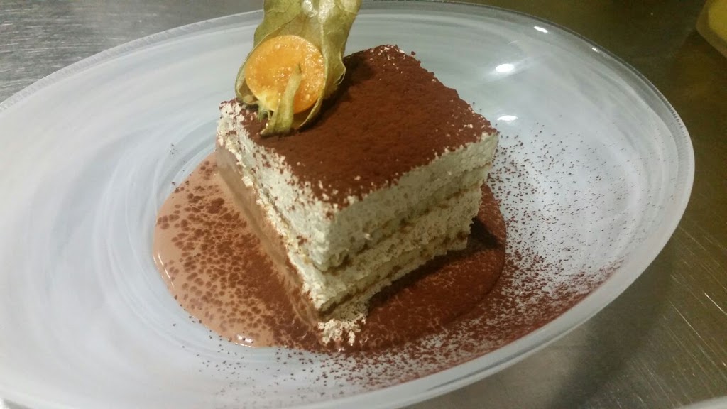 Restaurante La Imprenta — Comida y bebida
