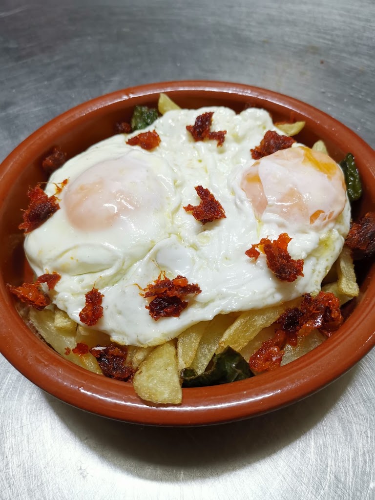 Cafe Bar Benito — Del propietario